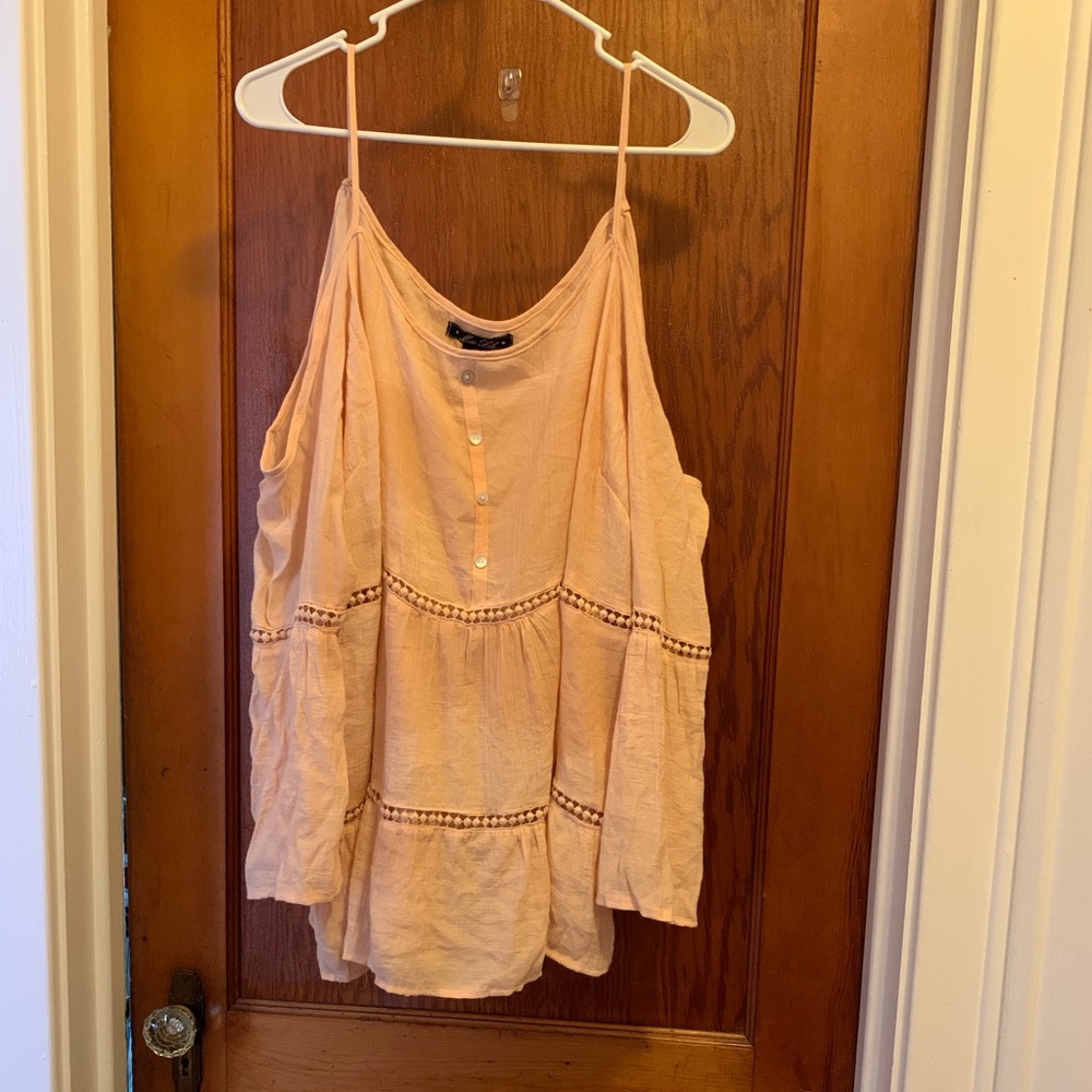 Open shoulder/bell sleeve top